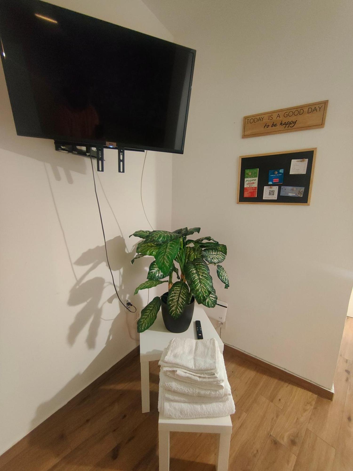 パレルモCasa Del Giglio - City Centerアパートメント エクステリア 写真